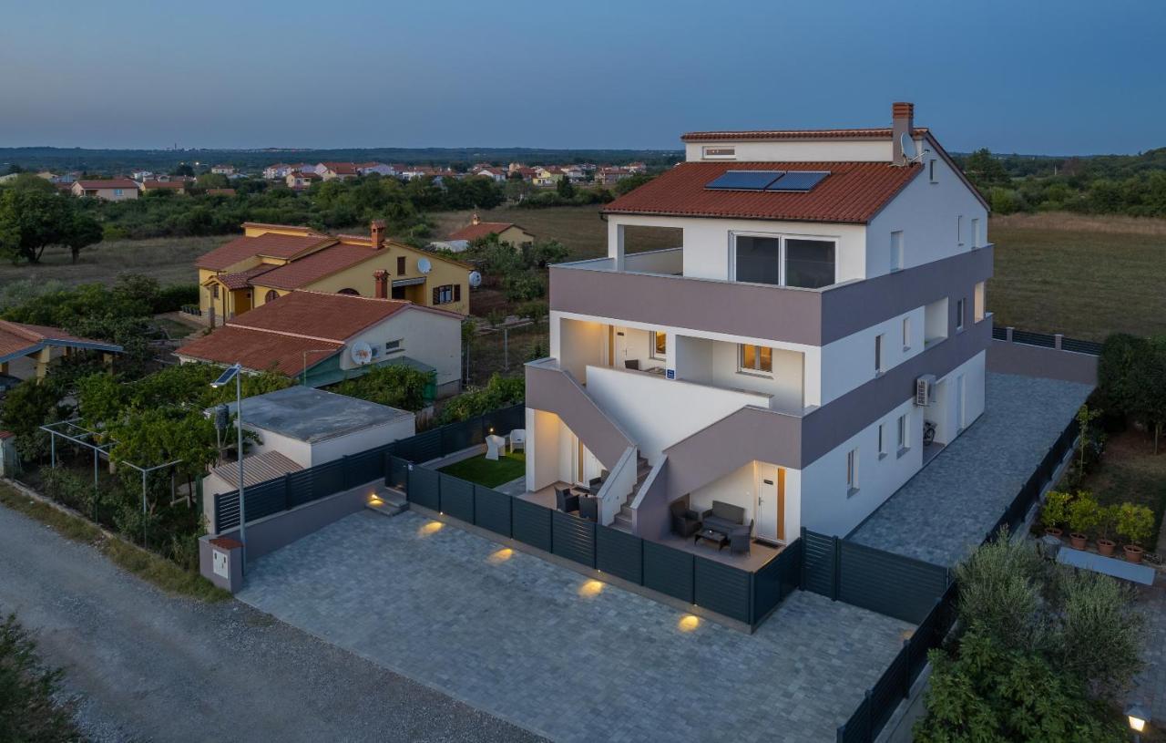 Apartments Amore Fažana Exteriör bild